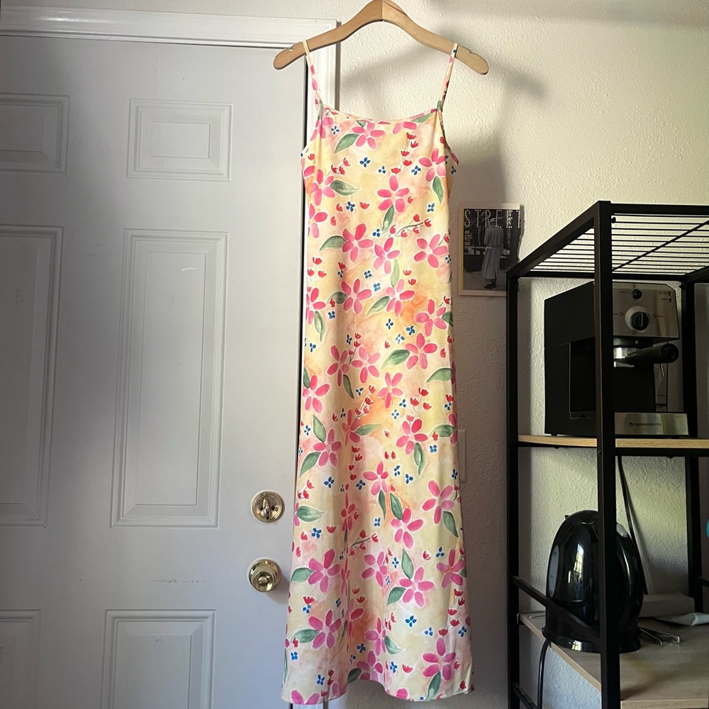 NWT VRG GRL yellow watercolor paint floral maxi sleeveless slip dress
